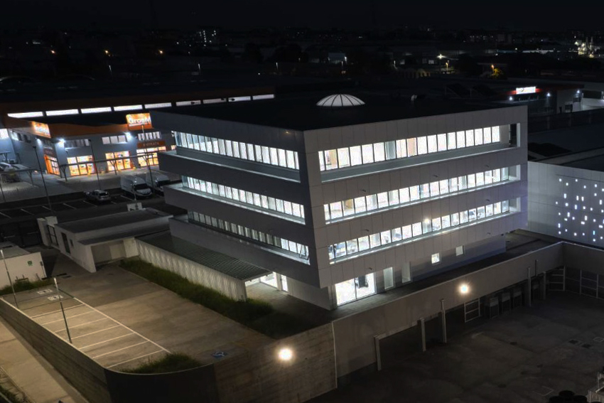 Industrial Cooling System – Italy